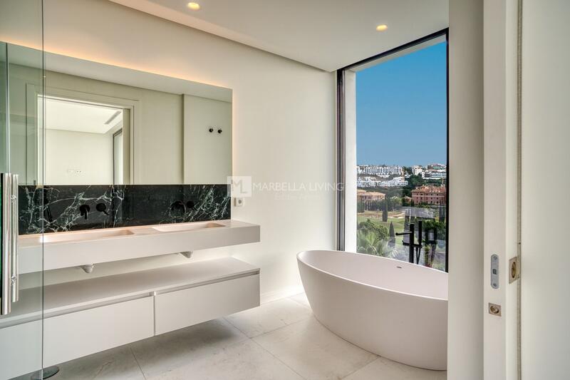 5 slaapkamer Villa Te koop