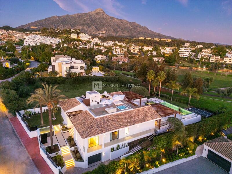 6 Cuarto Villa en venta