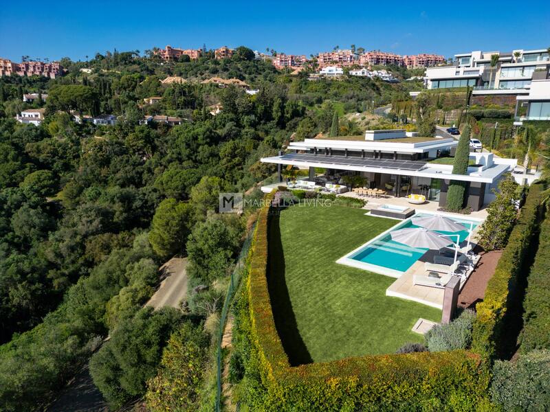 6 bedroom Villa for sale