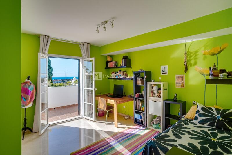 6 Cuarto Villa en venta