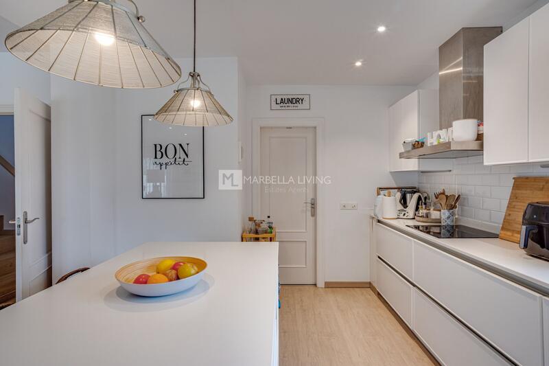 3 bedroom Townhouse for sale