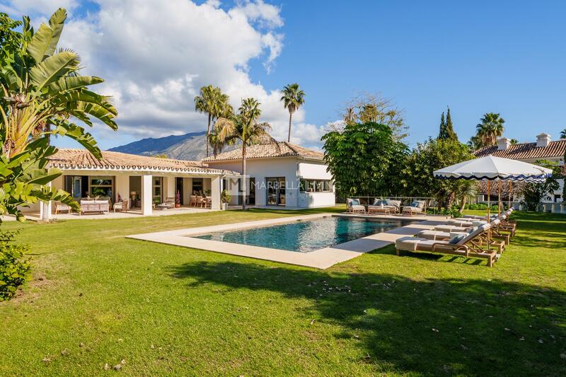 Villa til salg i Nueva Andalucia, Málaga