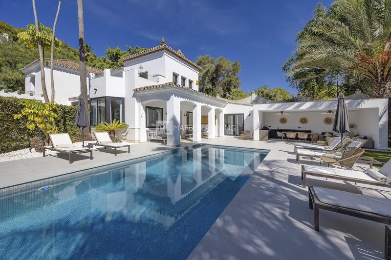 Villa til salgs i Benahavis, Málaga