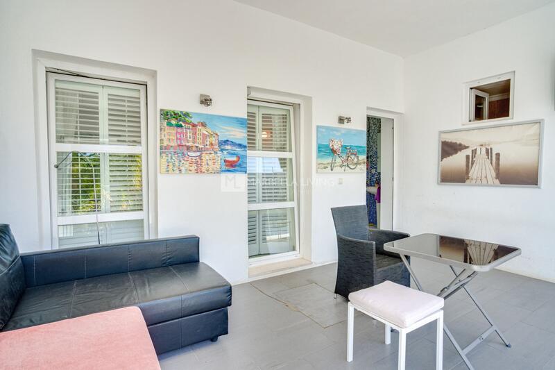 8 Cuarto Villa en venta