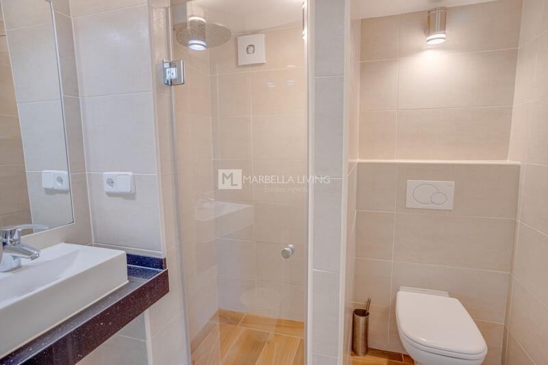 8 Cuarto Villa en venta