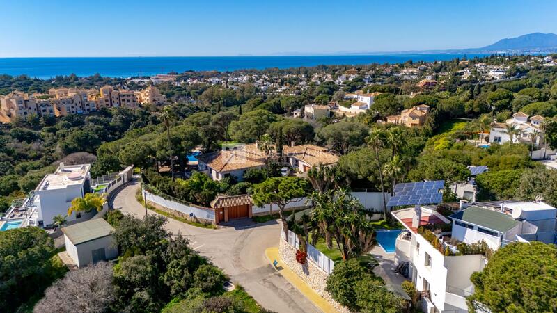 8 Cuarto Villa en venta