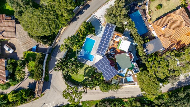 8 Cuarto Villa en venta