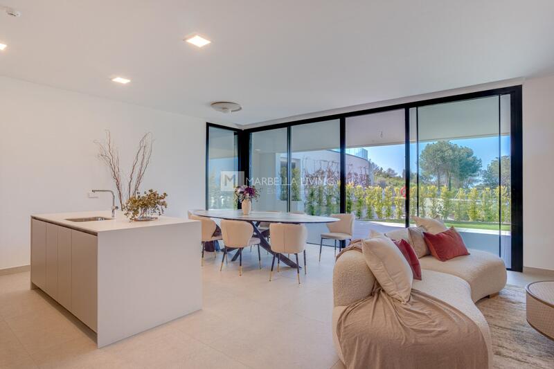 3 bedroom Apartment for sale