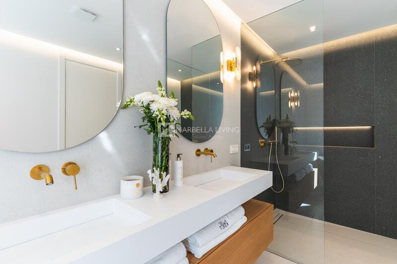 4 Cuarto Villa en venta
