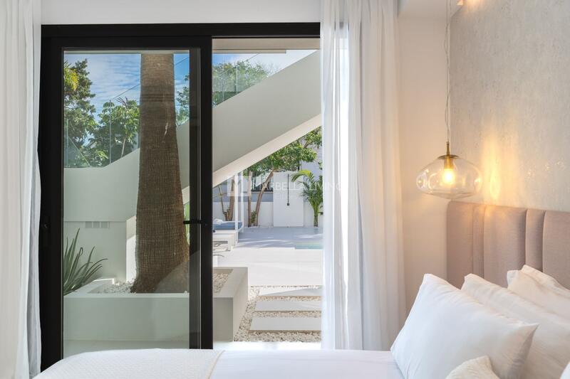 4 Cuarto Villa en venta