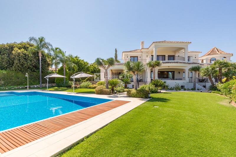 Villa til salgs i Benahavis, Málaga