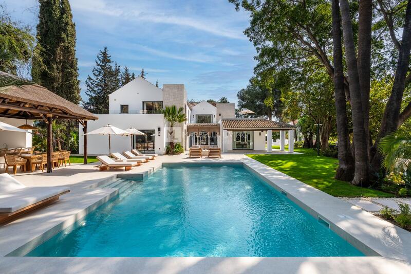 5 bedroom Villa for sale