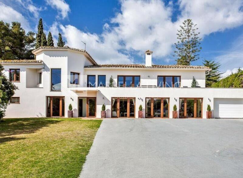 Villa à vendre dans San Pedro de Alcantara, Málaga