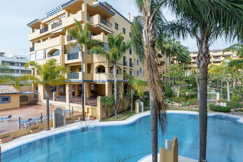 Apartment for sale in San Pedro de Alcantara, Málaga