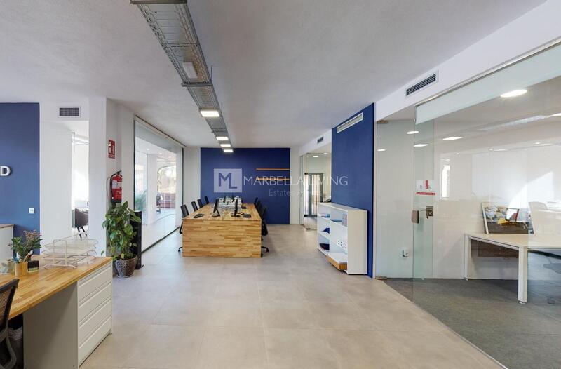 2 bedroom Commercial Property for Long Term Rent