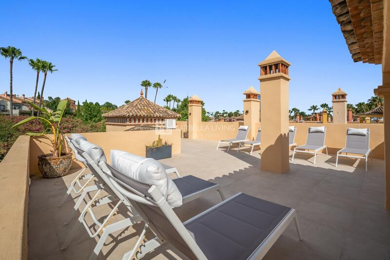 5 bedroom Villa for sale