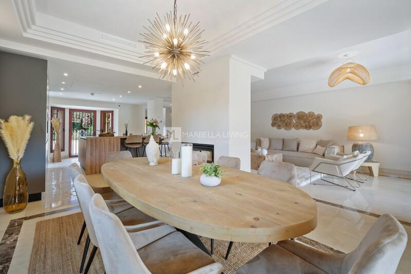 5 bedroom Villa for sale