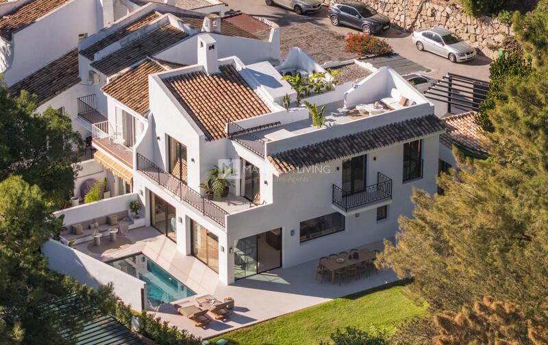 Деревенский Дом продается в Nueva Andalucia, Málaga