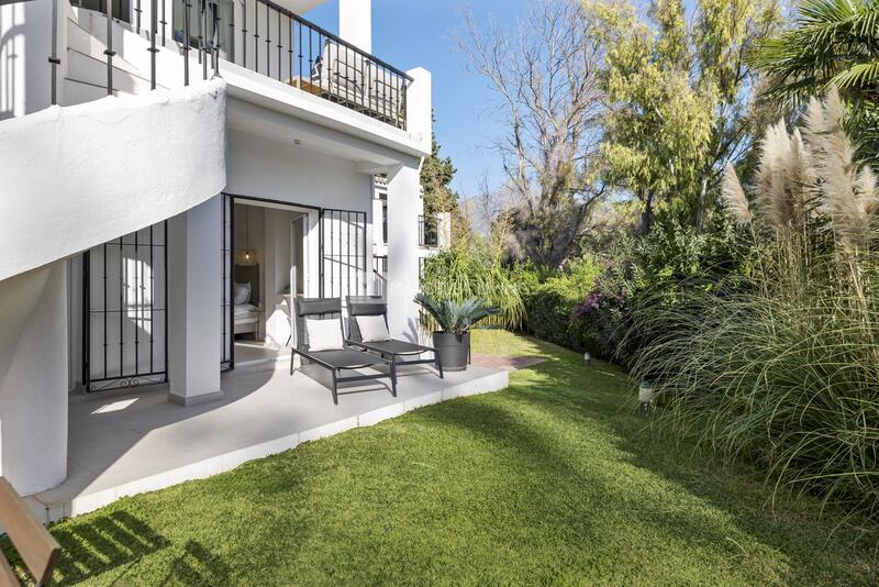 4 bedroom Townhouse for sale