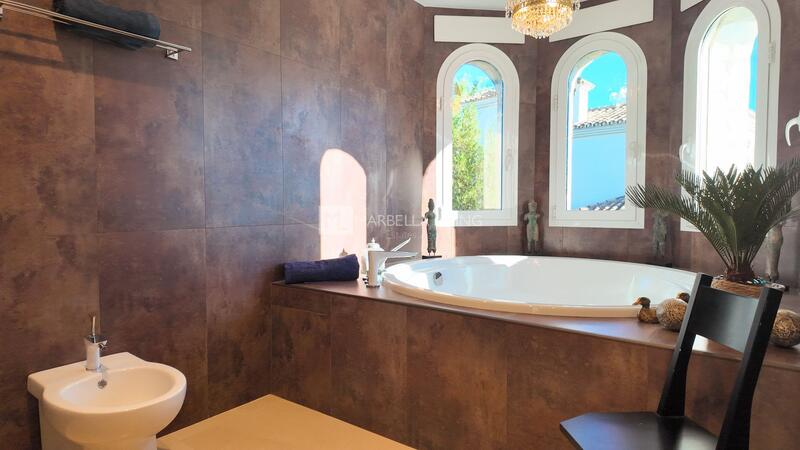 4 bedroom Cave House for sale