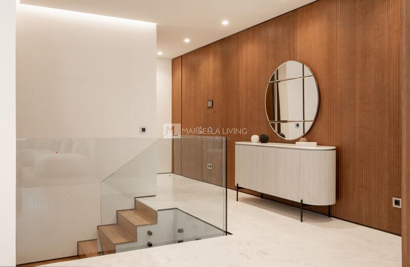4 bedroom Apartment for sale
