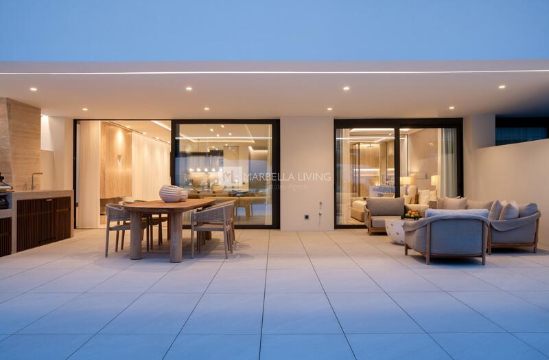 4 bedroom Apartment for sale