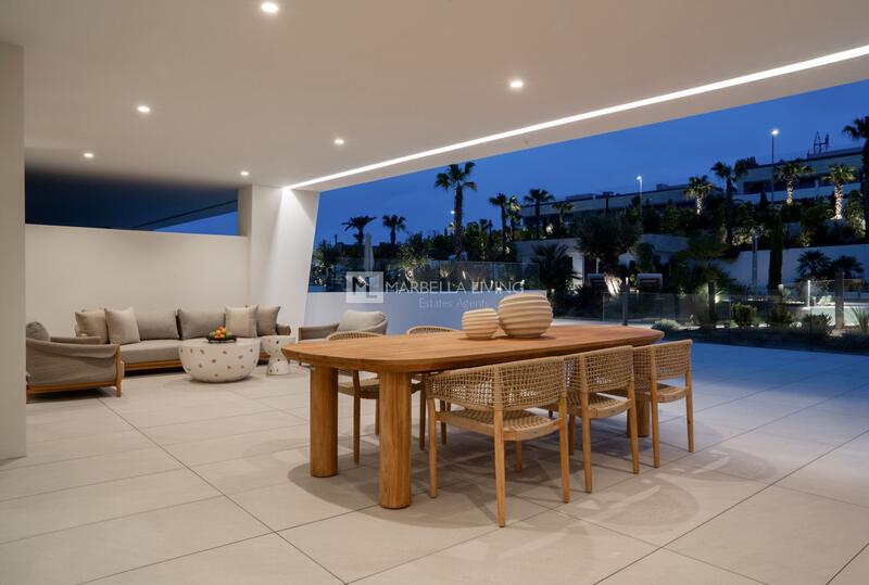 4 bedroom Apartment for sale