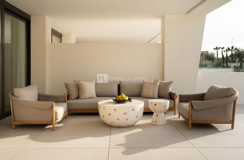 4 bedroom Apartment for sale