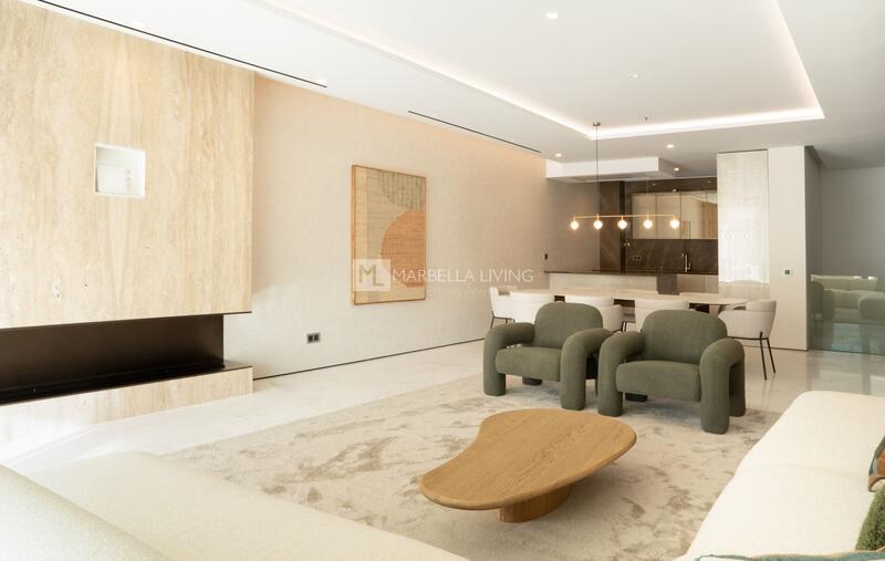 4 bedroom Apartment for sale