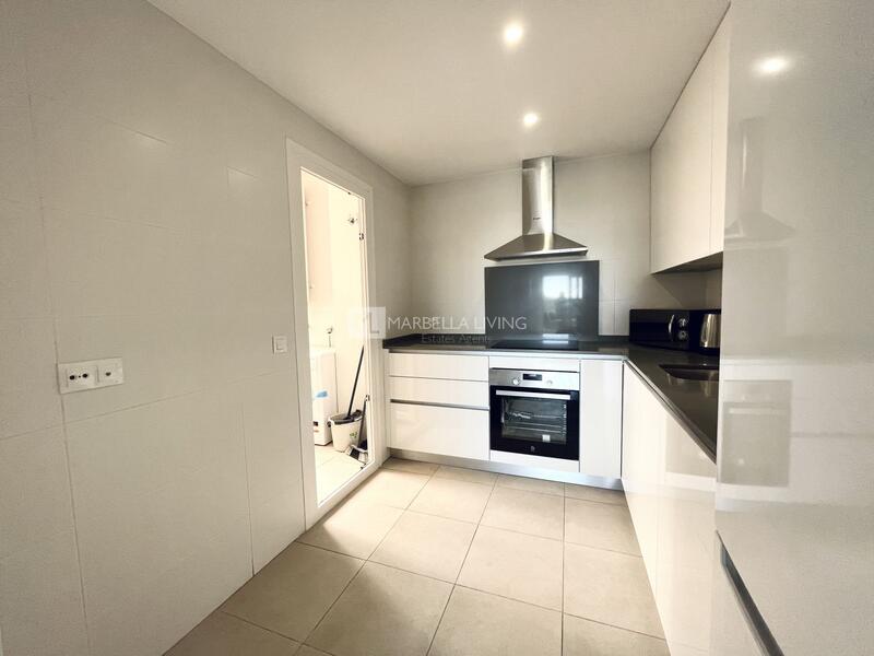 3 bedroom Apartment for Long Term Rent