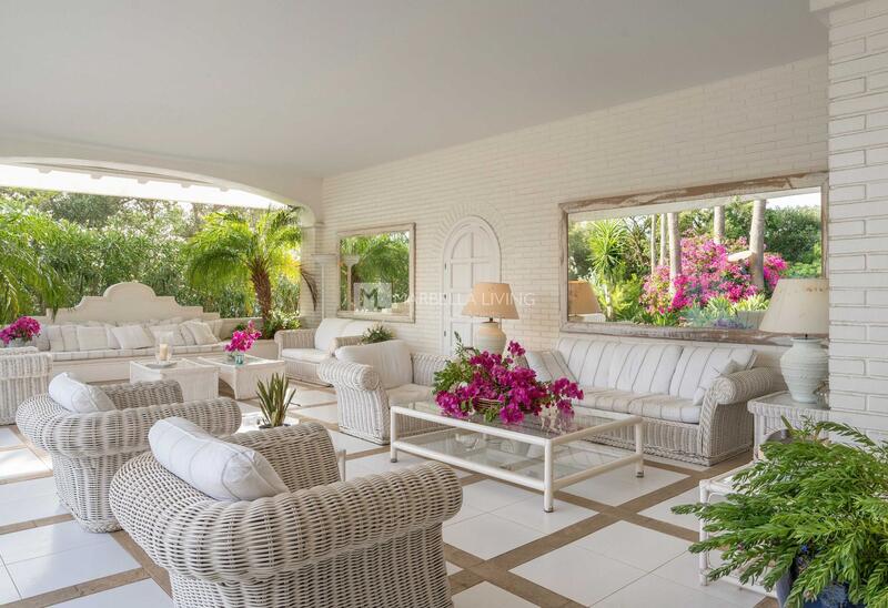 5 bedroom Villa for sale