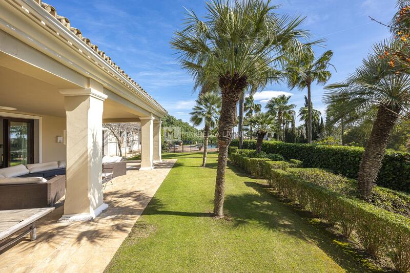 5 bedroom Villa for sale