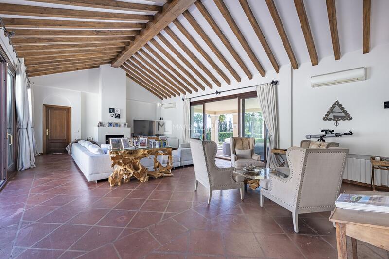 5 bedroom Villa for sale
