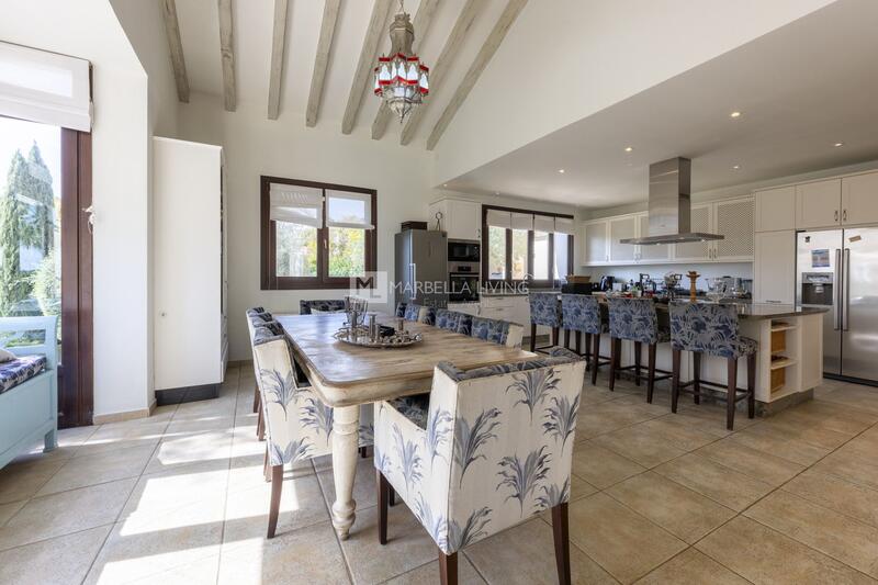 5 bedroom Villa for sale
