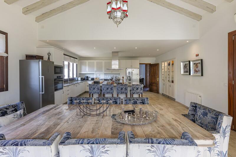 5 bedroom Villa for sale