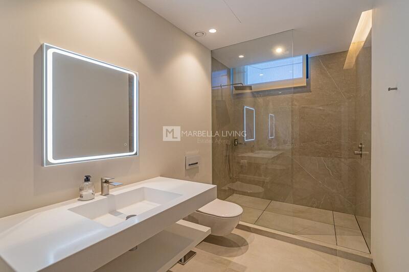 6 Cuarto Villa en venta