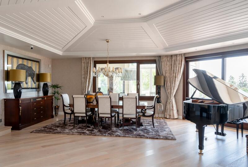 7 Schlafzimmer Villa zu verkaufen