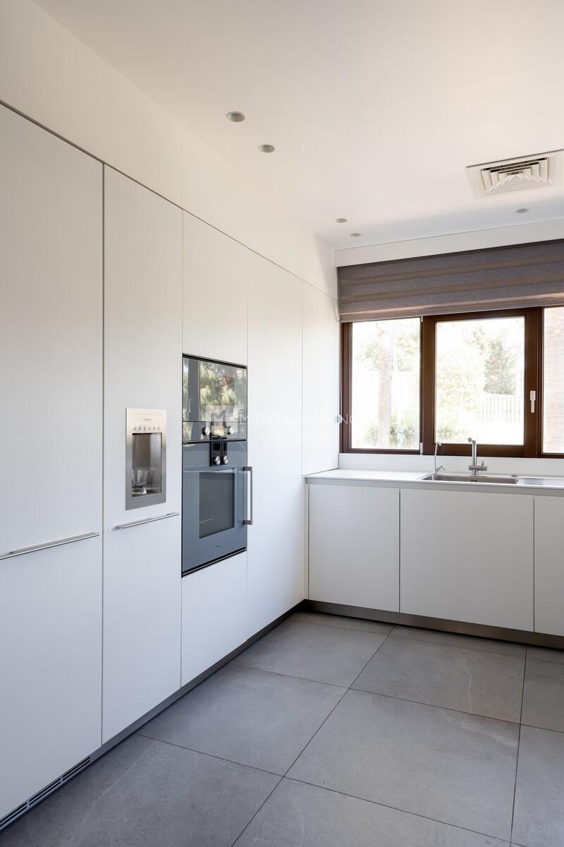7 Schlafzimmer Villa zu verkaufen