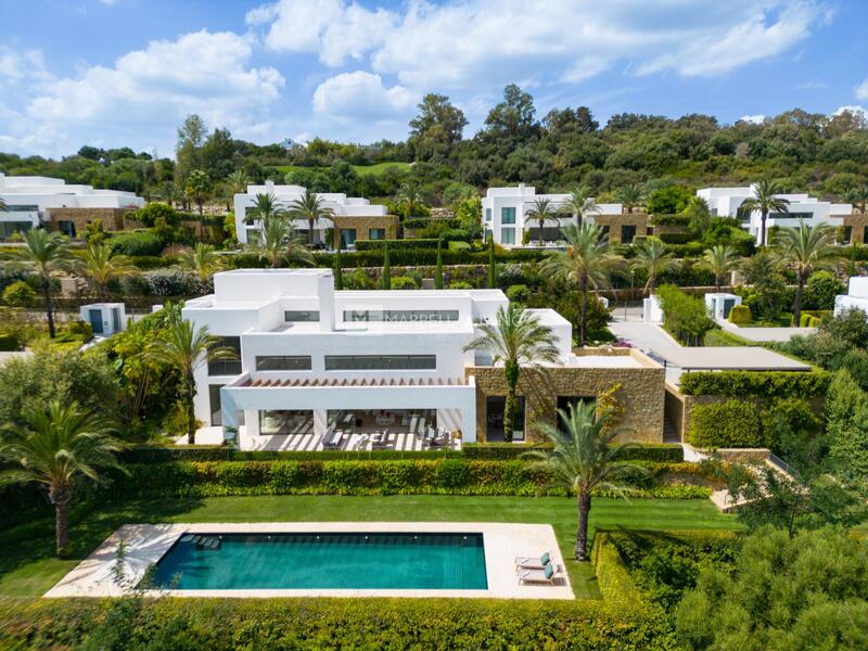 Villa for sale in Casares, Málaga