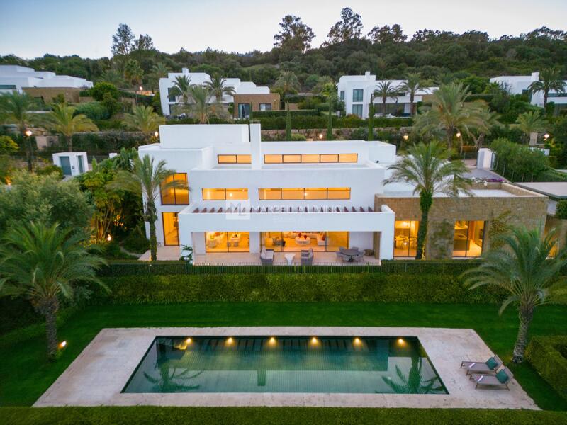 Villa for sale in Casares, Málaga