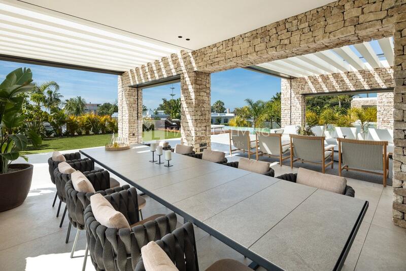 5 bedroom Villa for sale