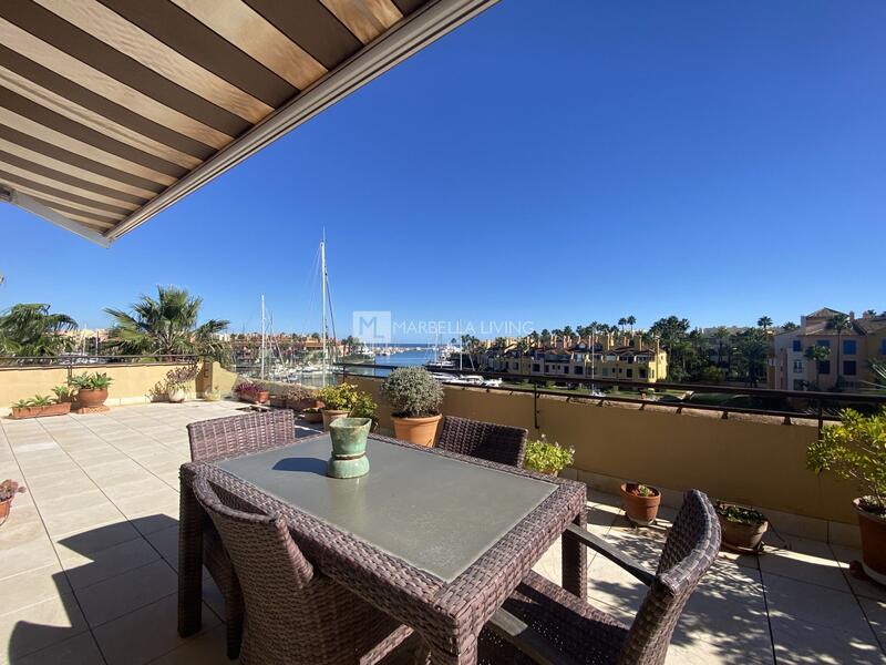 Dúplex en venta en Sotogrande, Cádiz