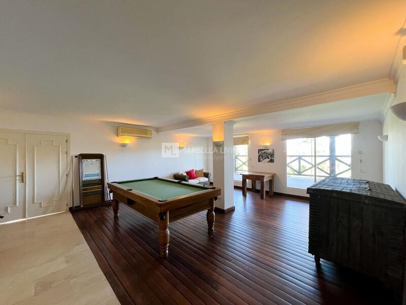 6 Cuarto Villa en venta