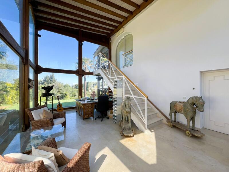 6 Cuarto Villa en venta