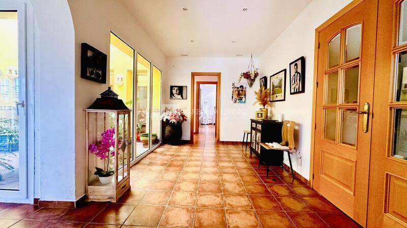 3 bedroom Villa for sale