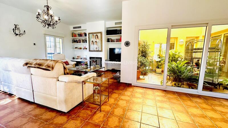 3 bedroom Villa for sale