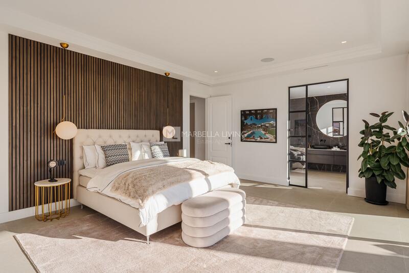 6 bedroom Villa for sale