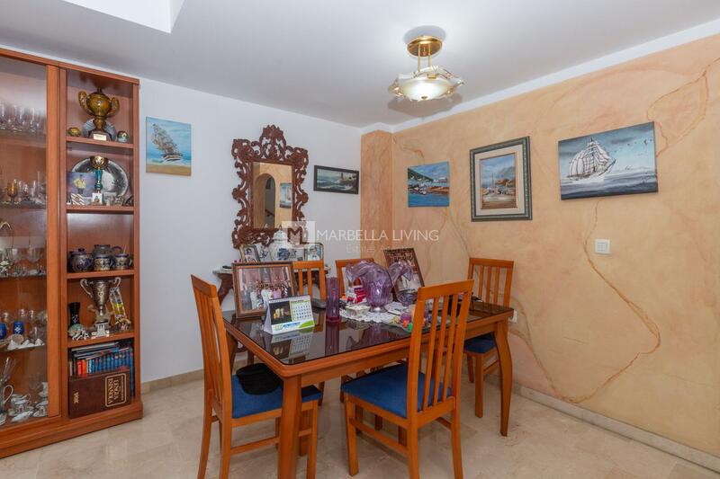 3 Schlafzimmer Stadthaus zu verkaufen