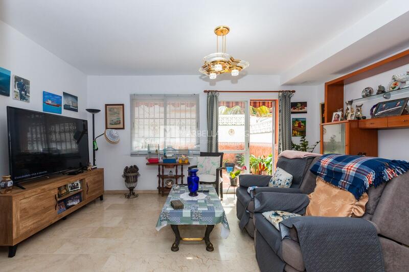3 Schlafzimmer Stadthaus zu verkaufen