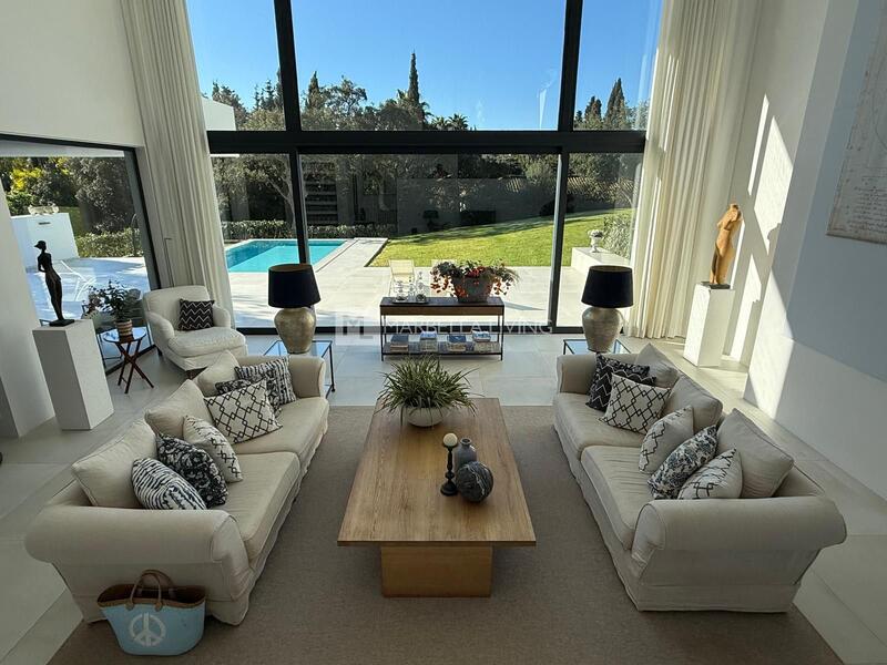 4 bedroom Villa for sale